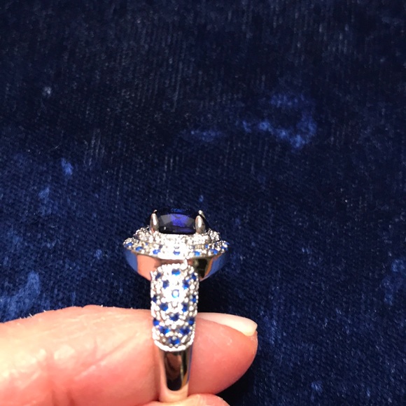 Deep Sapphire Blue and Silver Tone Fashion Ring - Picture 2 of 6